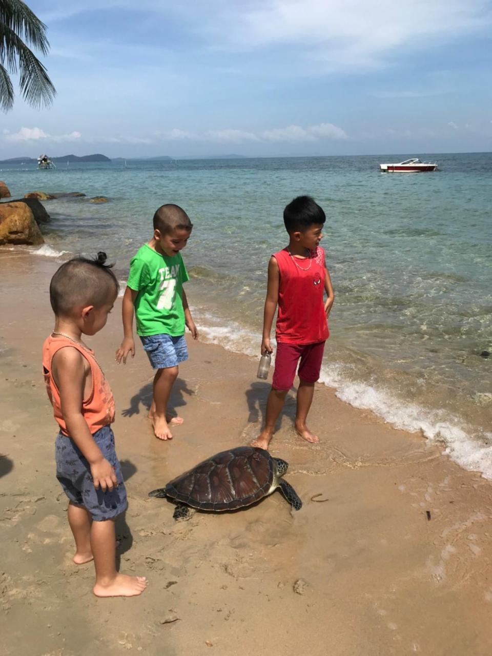 Phu Quoc Kim 2 Beach Front Resort Esterno foto